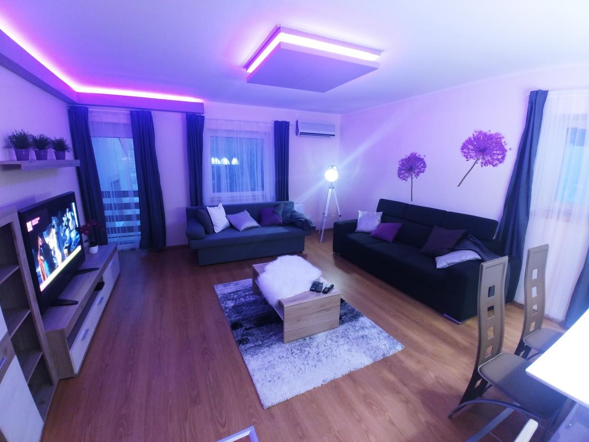Sarok Apartmanhaz Apartment Mako